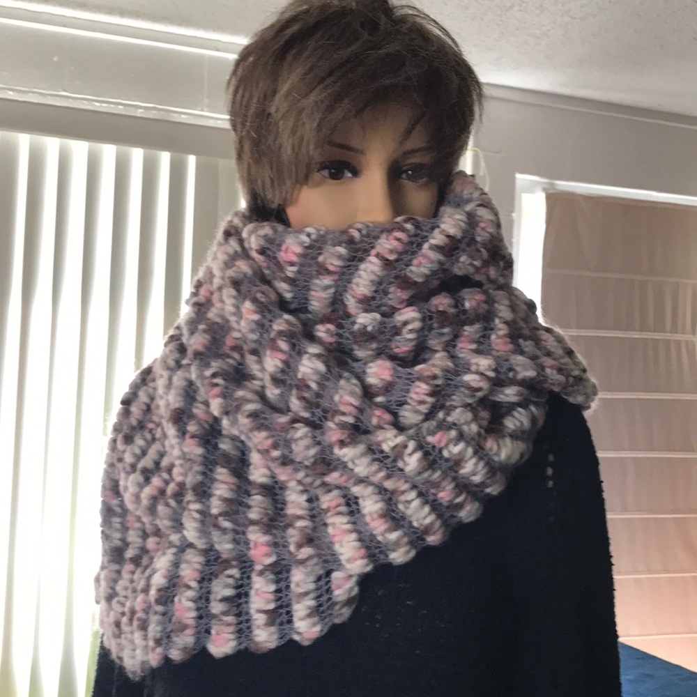 Abraham and Straus Italy scarf wrap